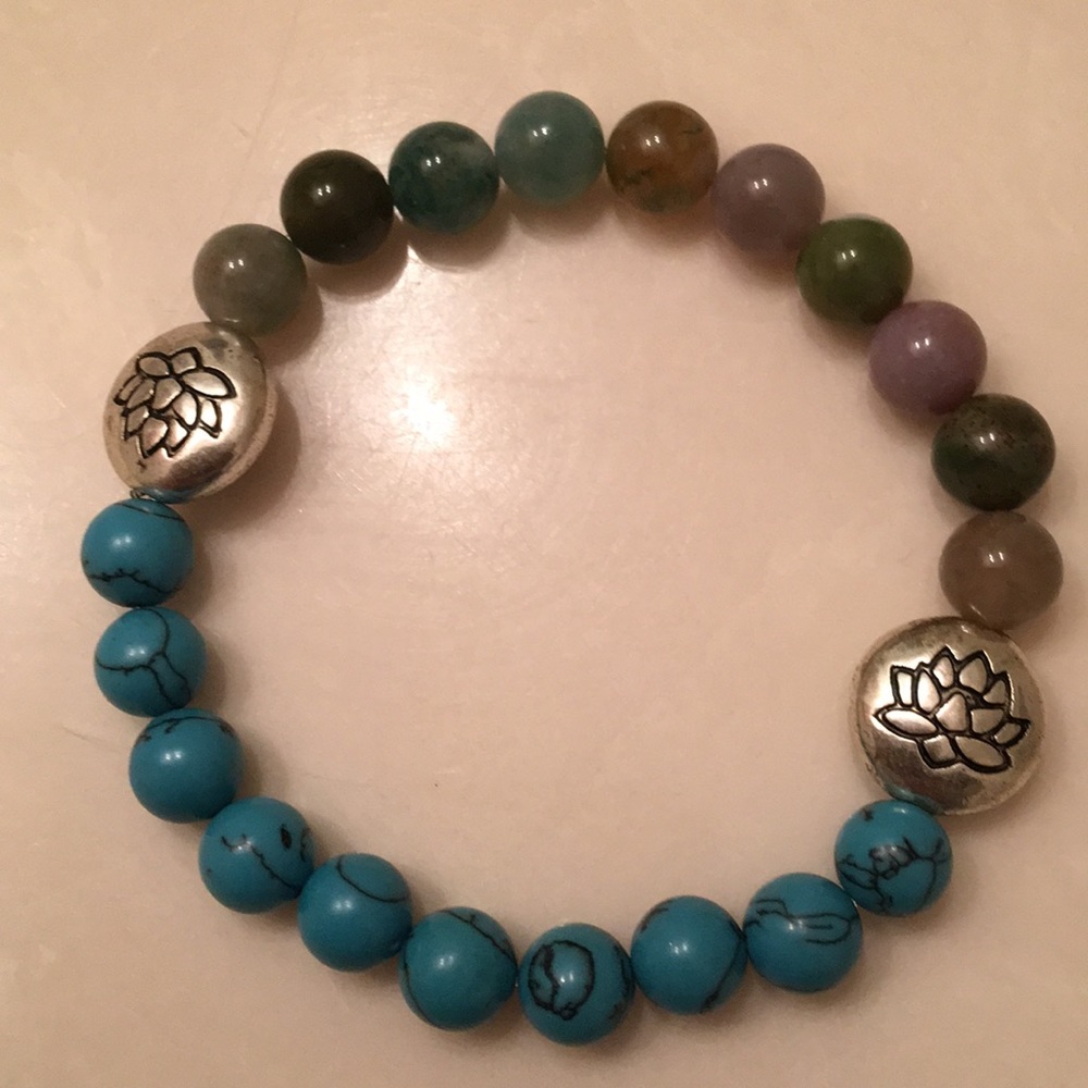 Set of two agate healing bracelets 7.5” stretch - Picture 4 of 4